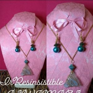 Goldquoise Pyramid ✨ Handmade Necklace and Earrings Set